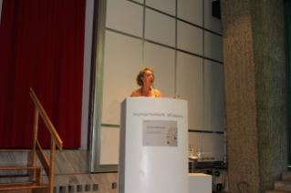 Referentin Dr. Stefanie Becker