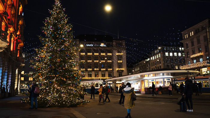 Zürich Paradeplatz im Winter